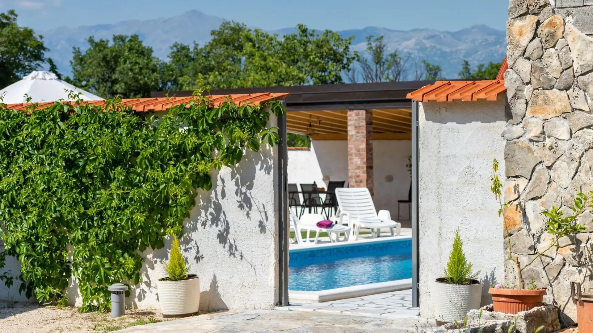 Holiday Home Branka By Interhome Pridraga